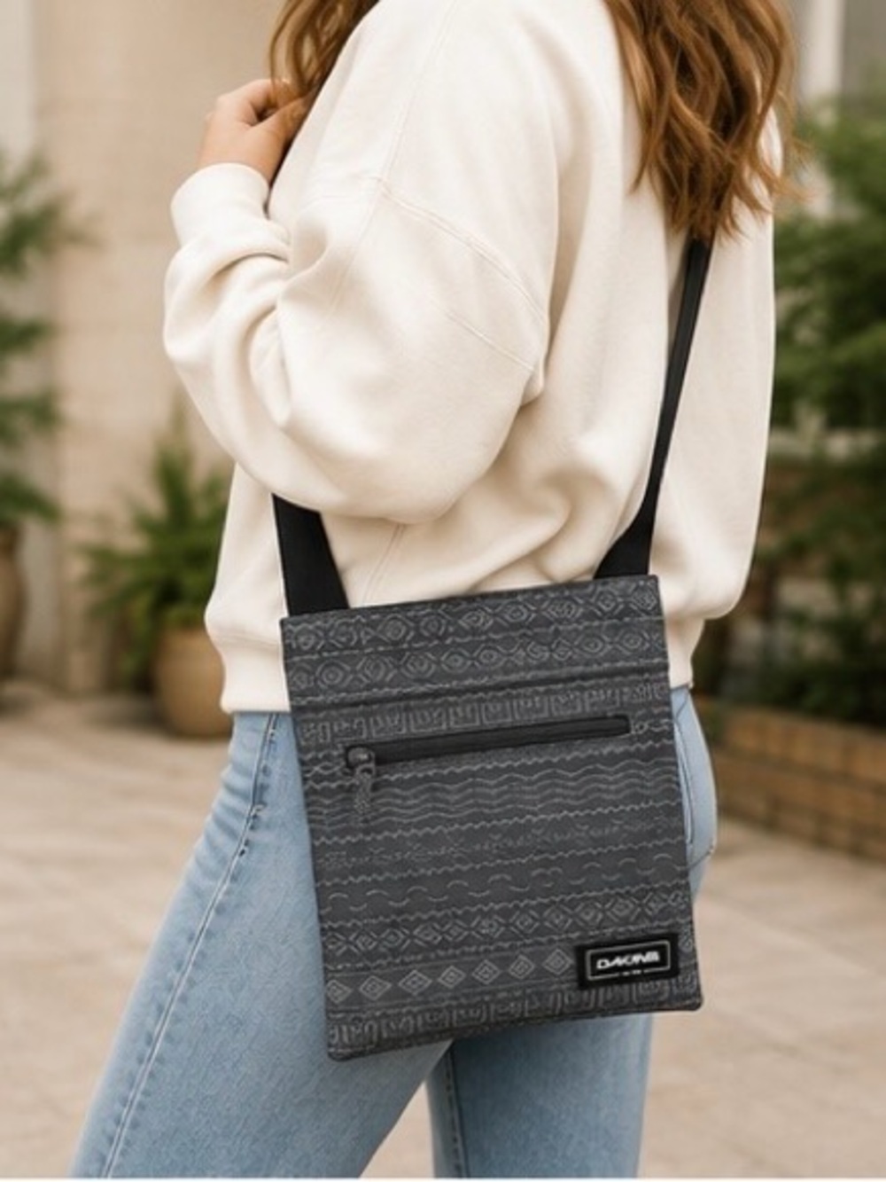 Dakine Jive Geometric Crossbody Bag Gray Black Adjustable Strap